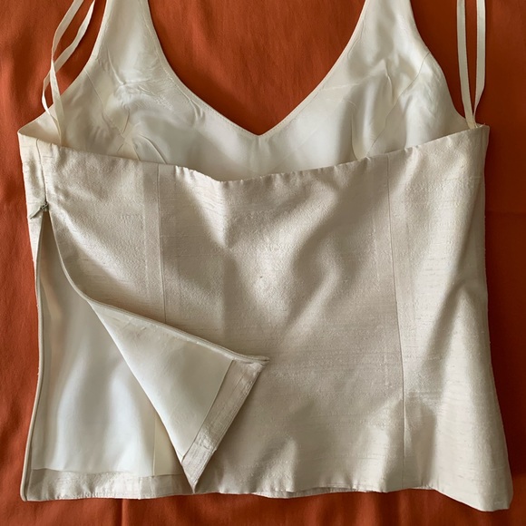 Kelly and Diane Silk Stylish & Sleek Suit - Picture 13 of 16